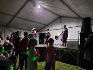 Helyi nemzetiségek zenék és kultúrák bemutatkozása, népszerűsíte - Kéty - 2020.10.03. #3