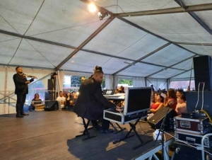 Helyi nemzetiségek zenék és kultúrák bemutatkozása, népszerűsíte - Kéty - 2020.10.03. #2